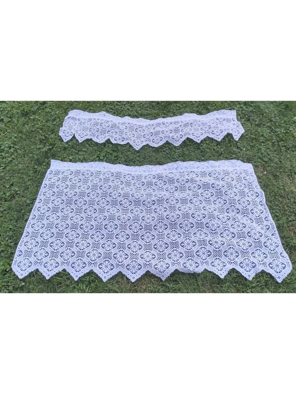 Vintage 60s White Crochet Lace Cafe Curtain Valance Set Floral Cottagecore 60"